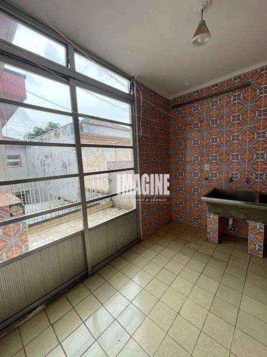 Sobrado à venda com 6 quartos, 192m² - Foto 12