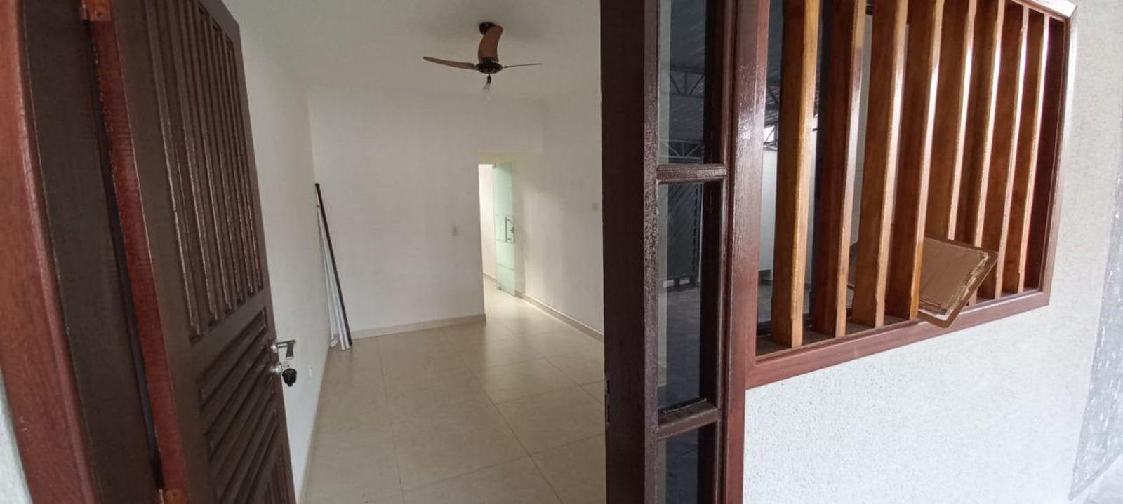 Casa à venda com 3 quartos, 170m² - Foto 6