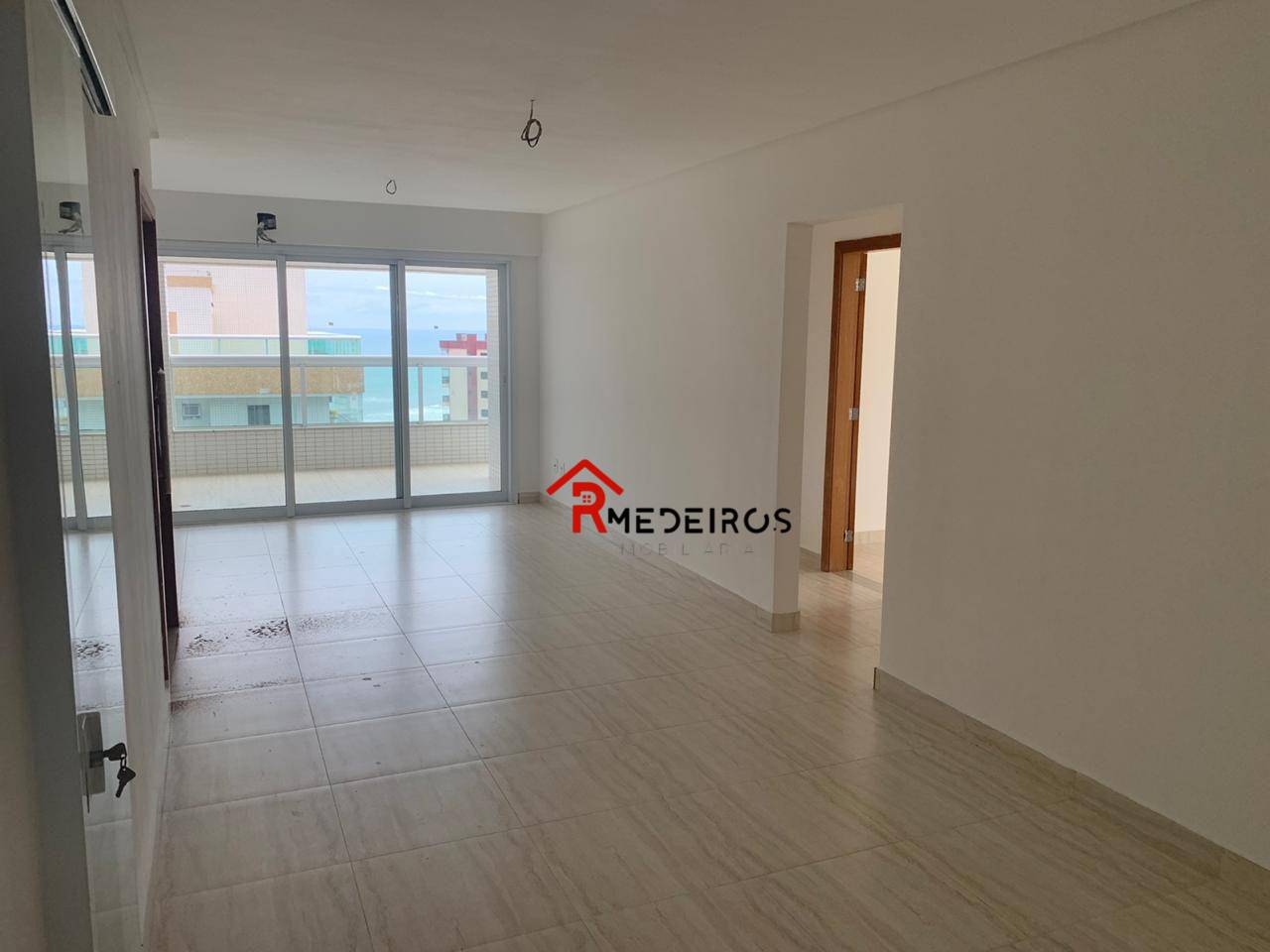 Apartamento à venda com 3 quartos, 131m² - Foto 13