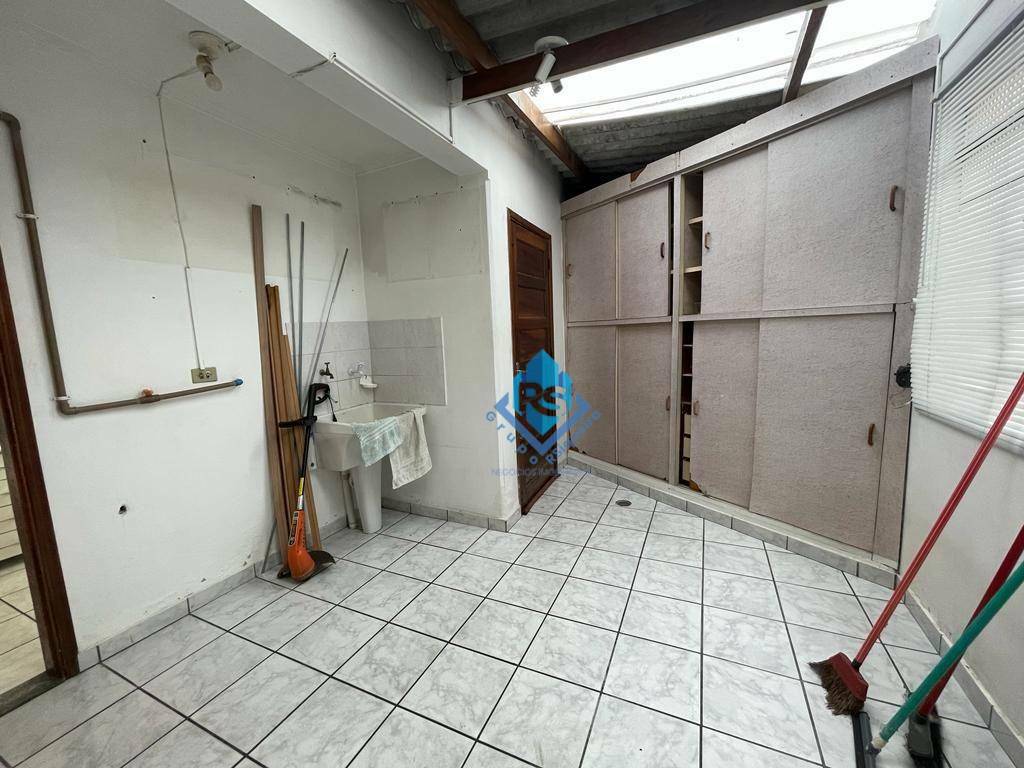 Sobrado à venda e aluguel com 3 quartos, 137m² - Foto 21