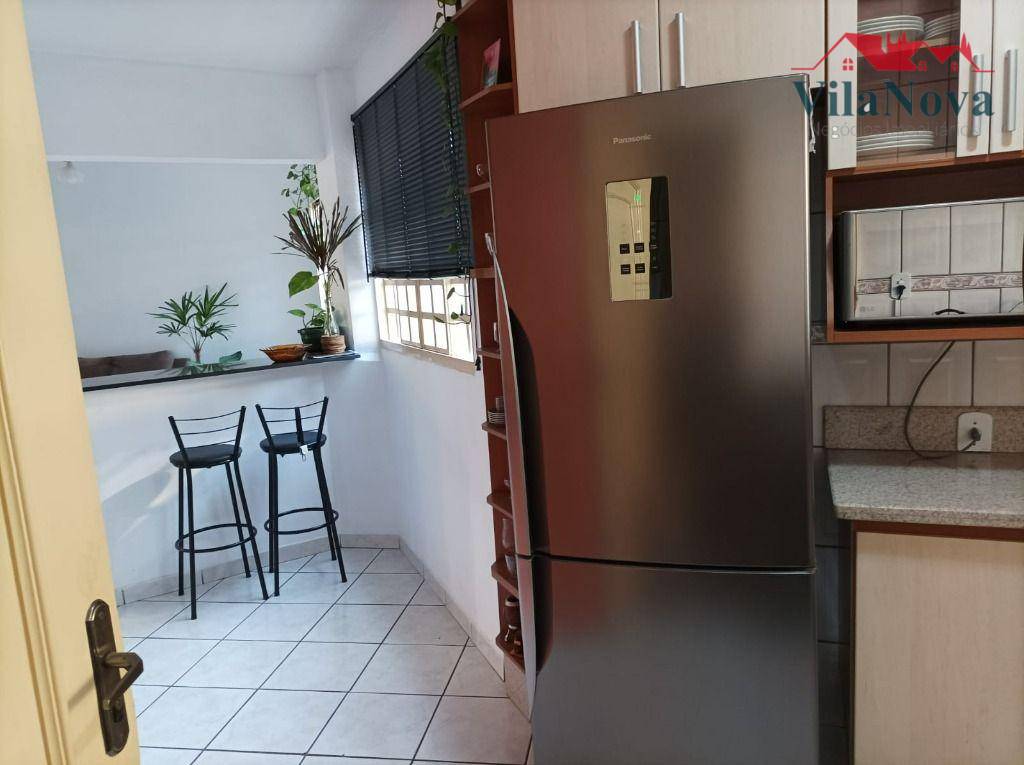 Casa à venda com 3 quartos, 170m² - Foto 10