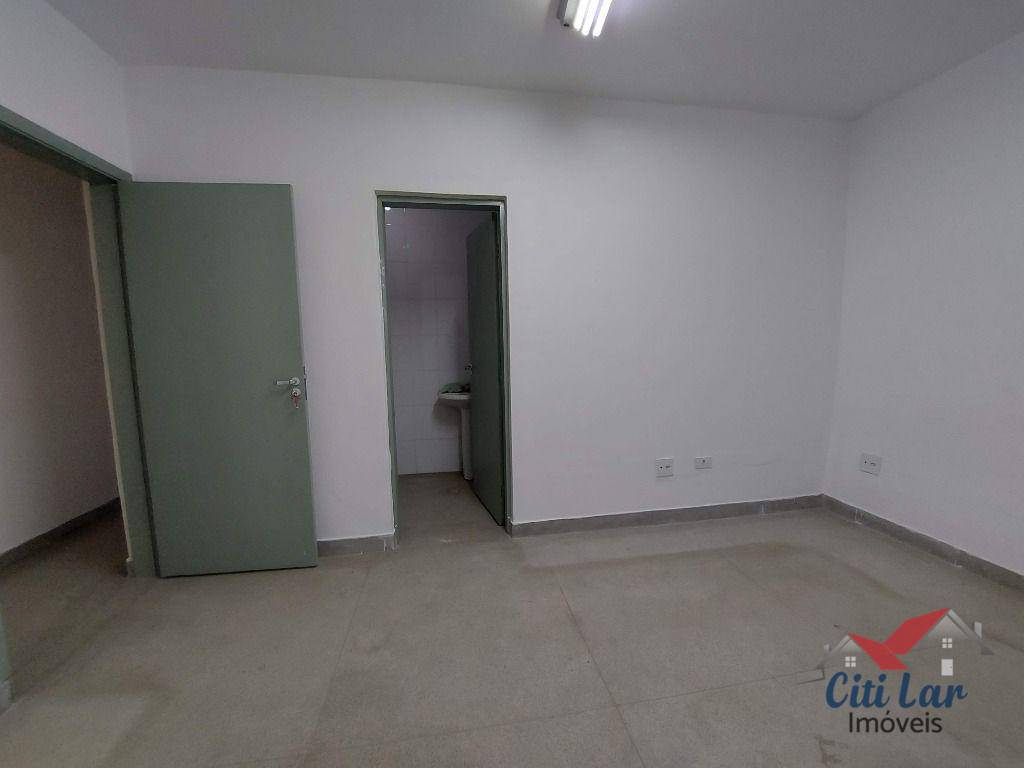 Depósito-Galpão-Armazém à venda e aluguel, 2800m² - Foto 16