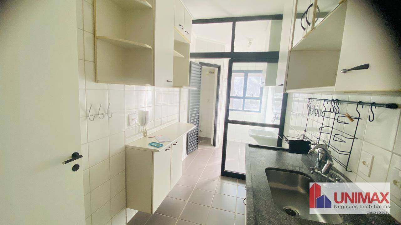 Apartamento para alugar com 3 quartos, 86m² - Foto 8