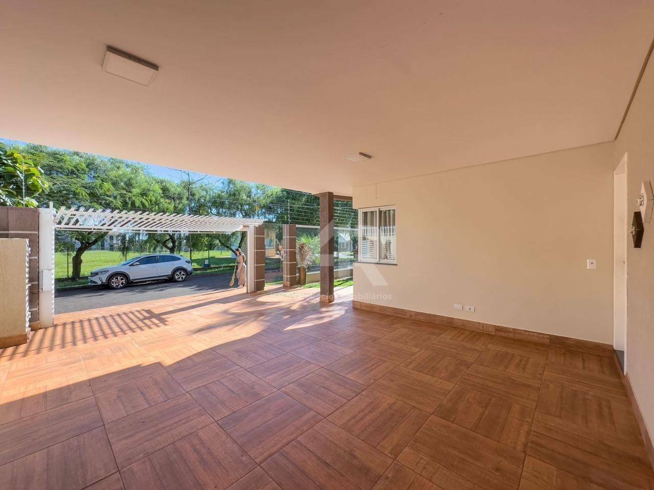 Sobrado à venda com 3 quartos, 200m² - Foto 4