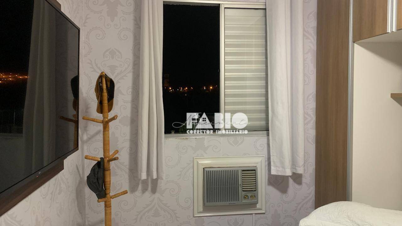 Apartamento à venda com 2 quartos, 45m² - Foto 12