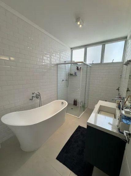 Apartamento à venda com 3 quartos, 300m² - Foto 19