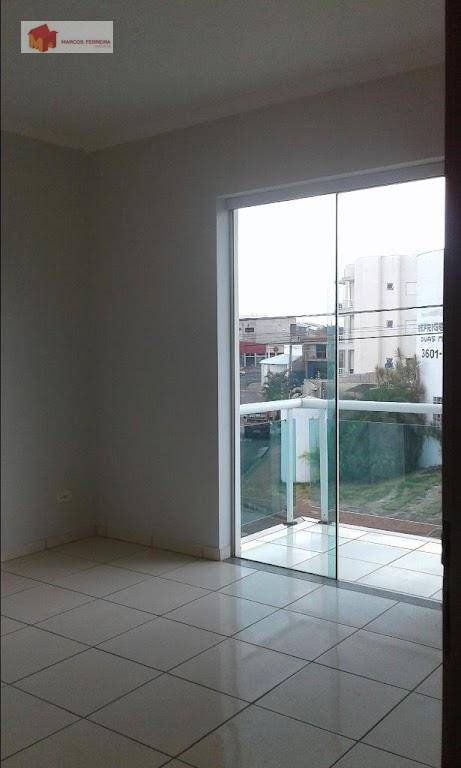 Apartamento para alugar com 2 quartos, 60m² - Foto 6