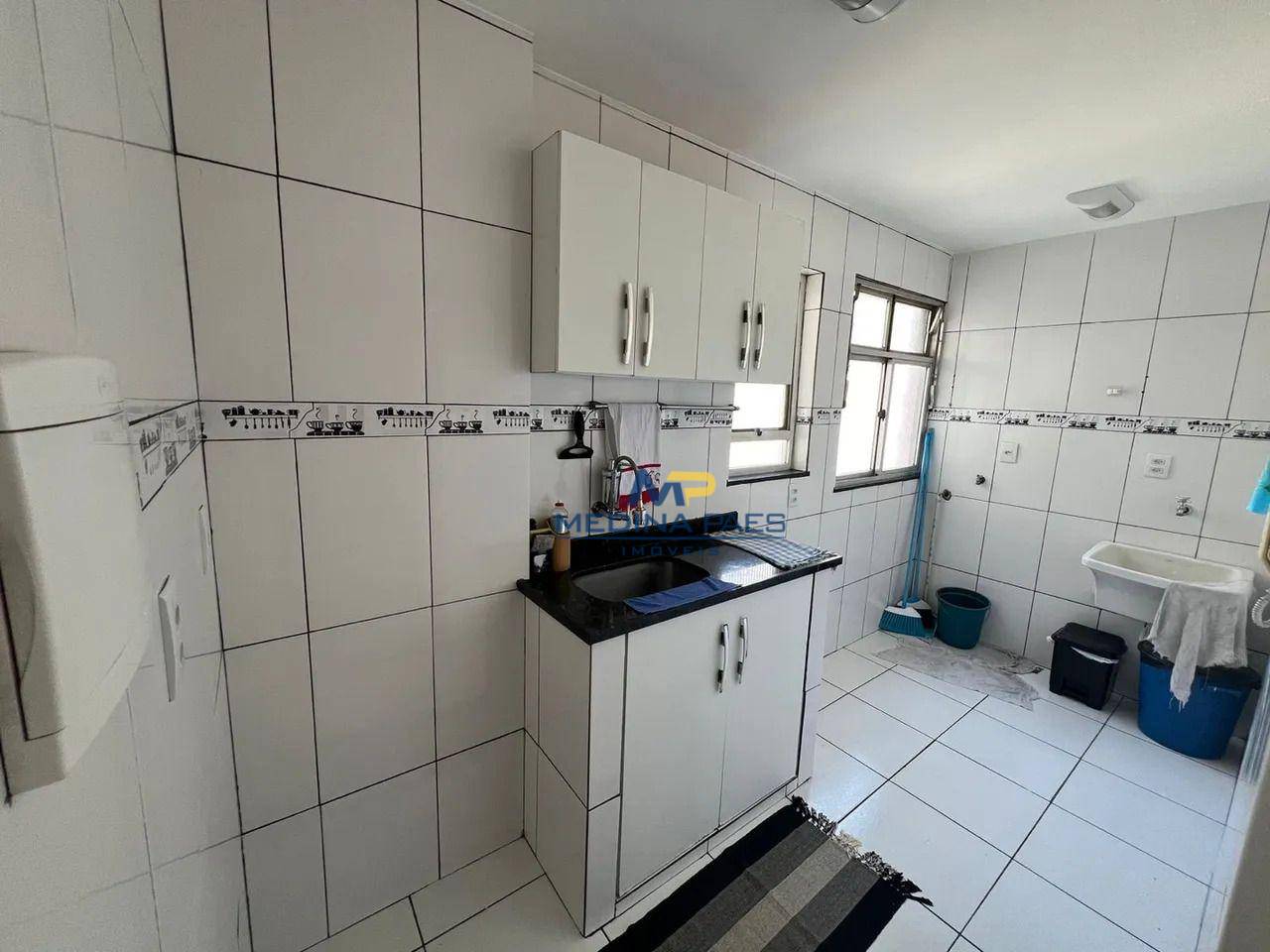 Apartamento à venda com 2 quartos, 60m² - Foto 14