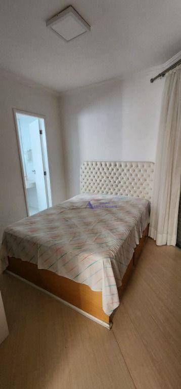 Apartamento para alugar com 3 quartos, 70m² - Foto 9