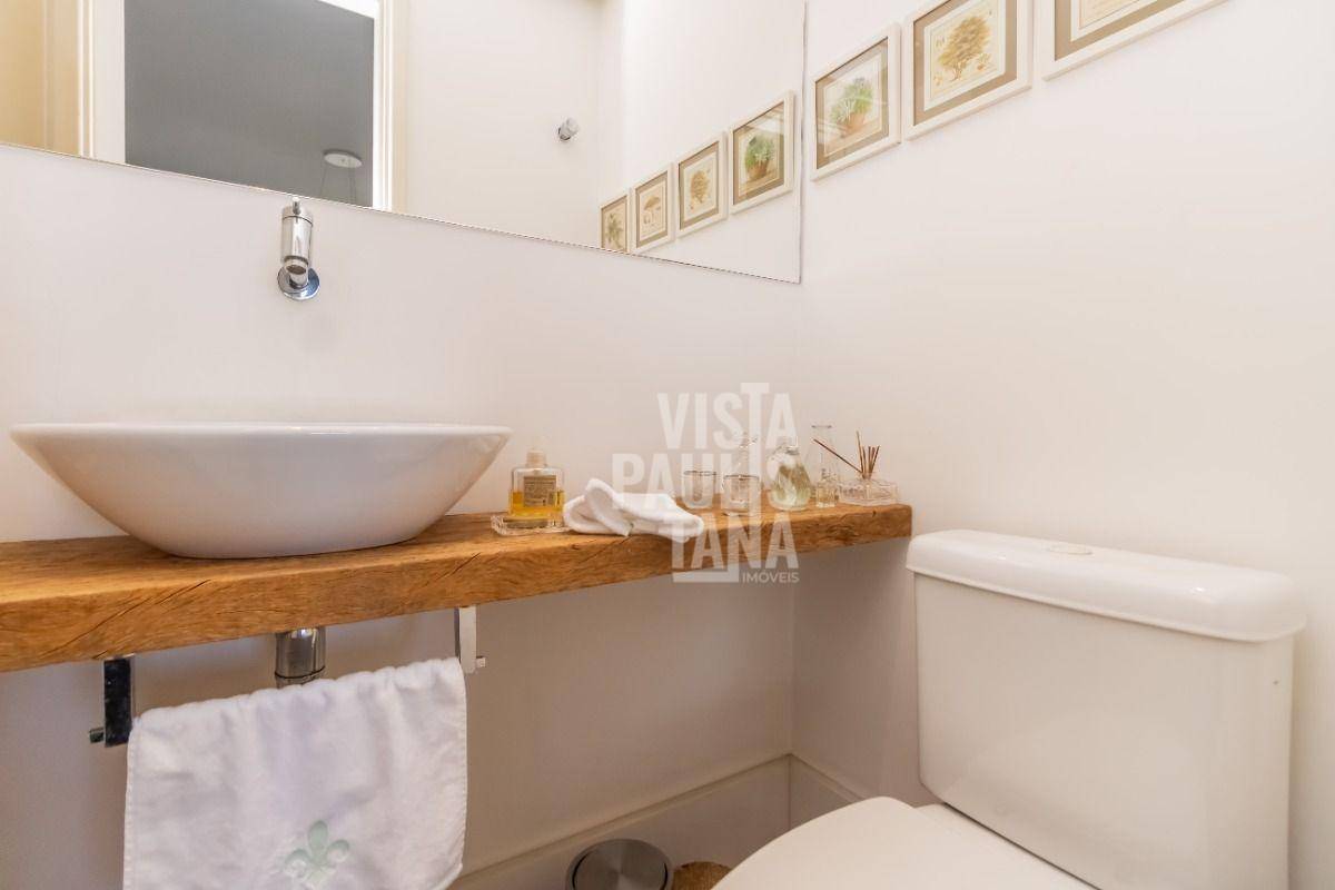 Apartamento à venda com 3 quartos, 158m² - Foto 2