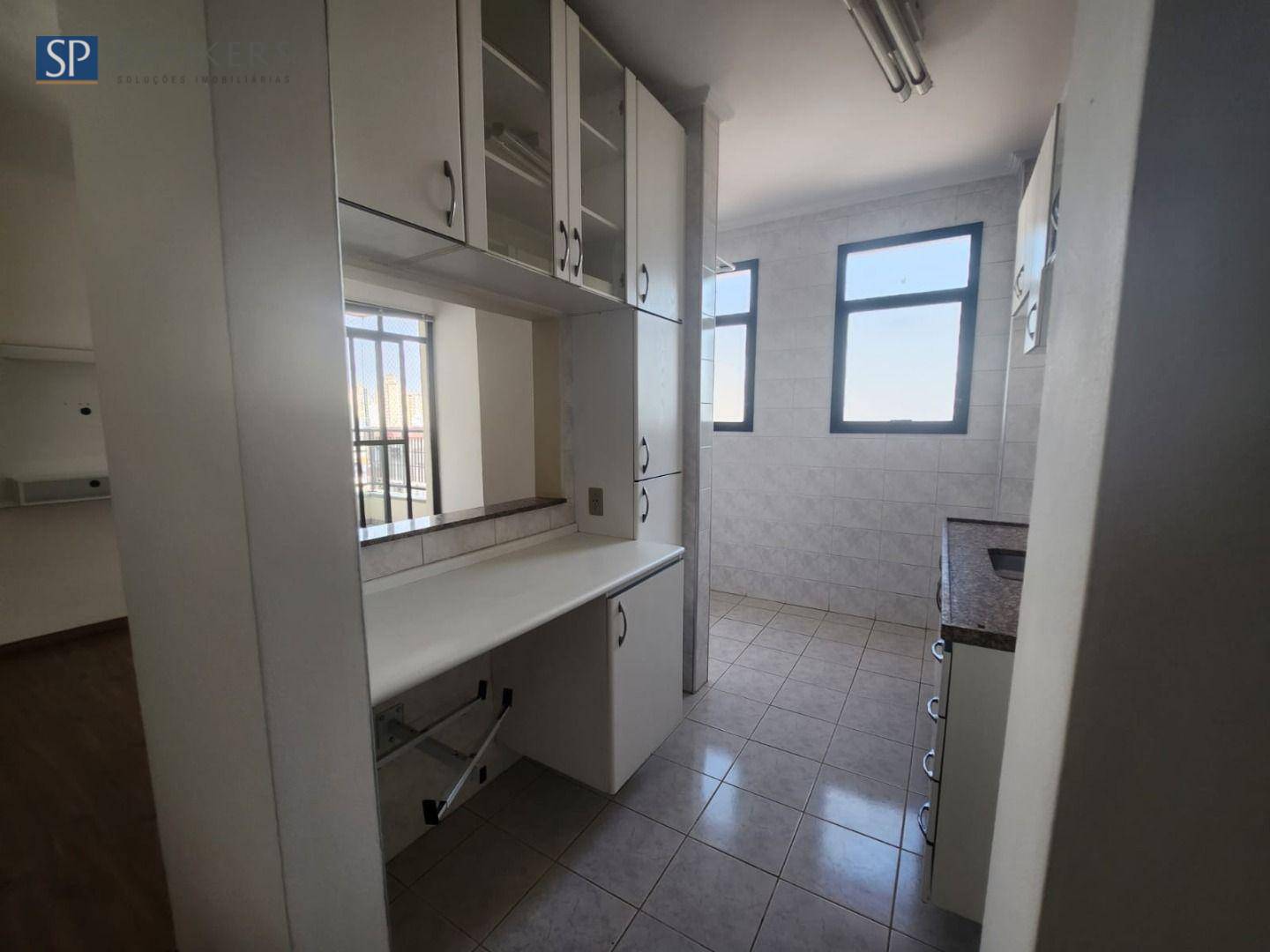 Apartamento à venda com 1 quarto, 42m² - Foto 6