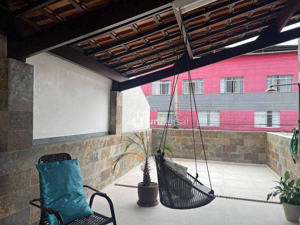 Sobrado, 3 quartos, 248 m² - Foto 3