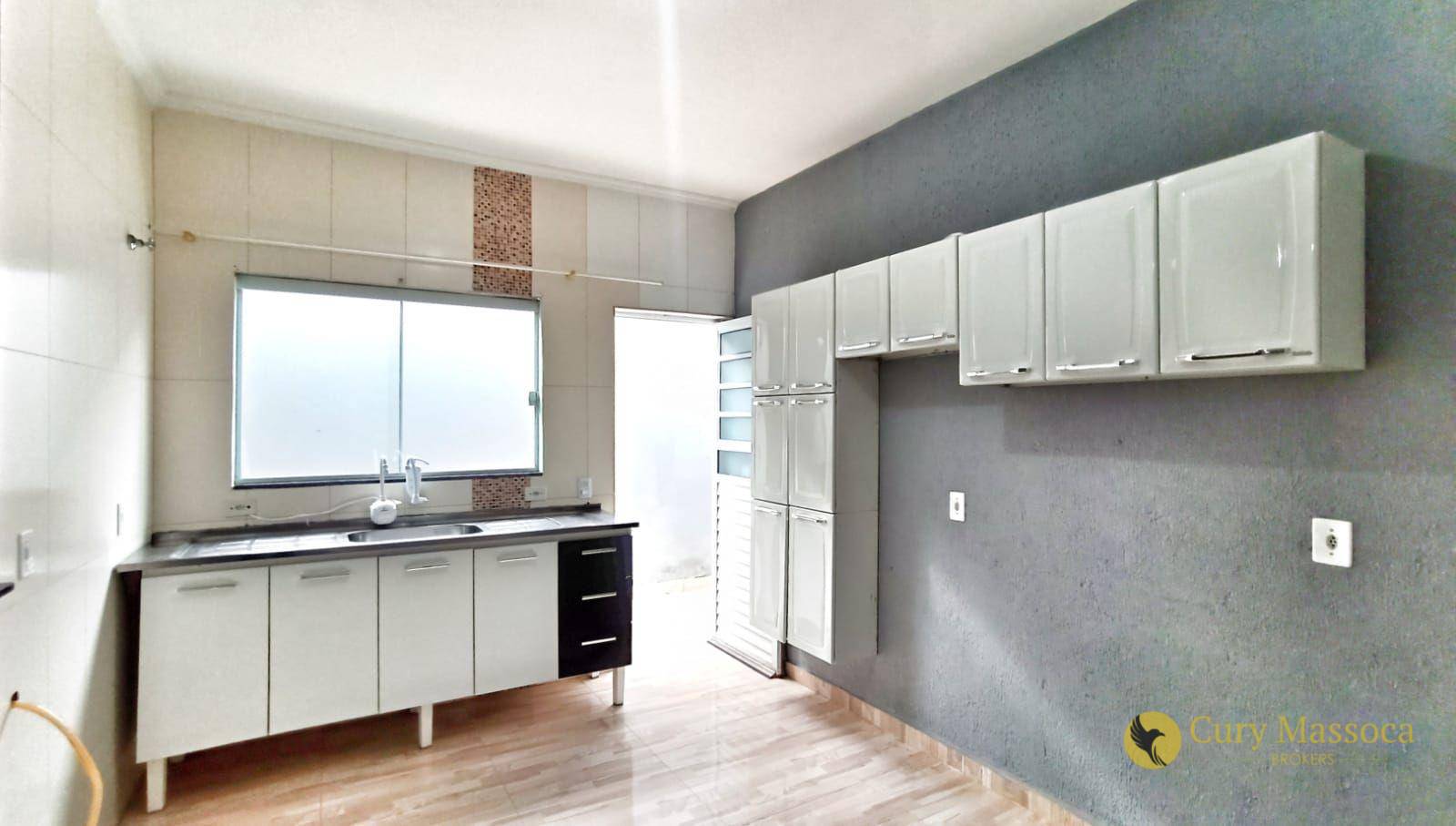 Casa para alugar com 2 quartos, 102m² - Foto 5