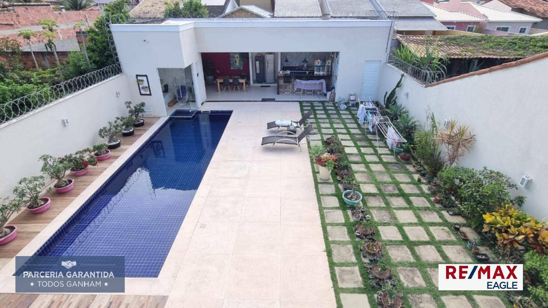 Casa à venda com 4 quartos, 320m² - Foto 3