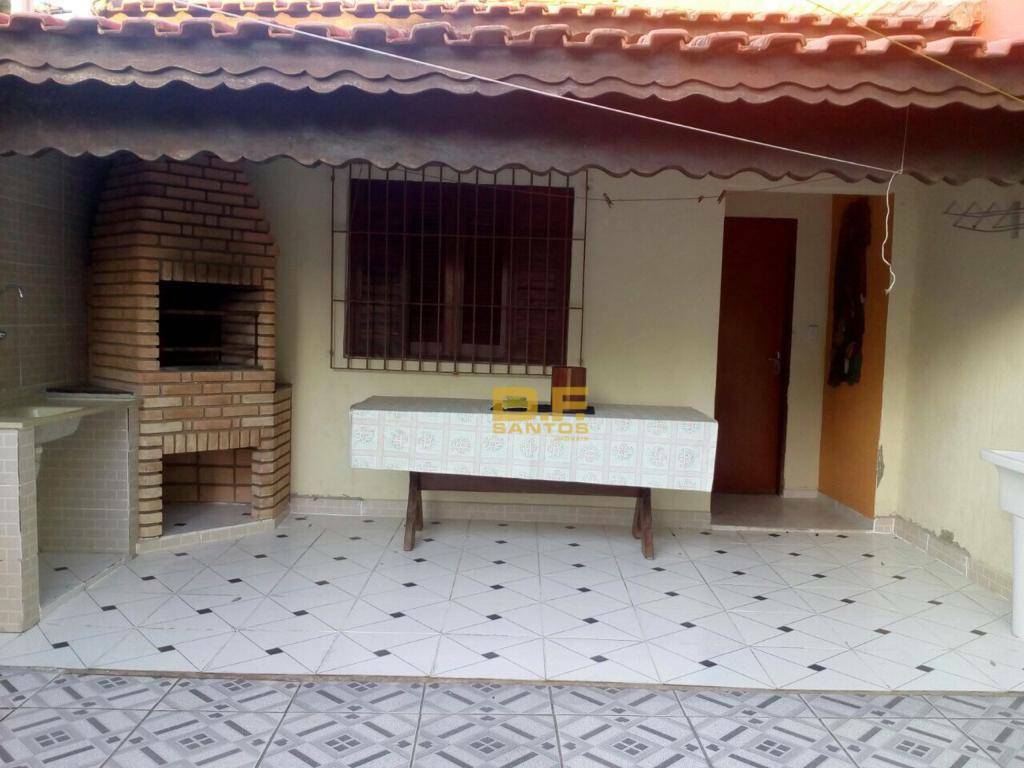 Casa à venda com 2 quartos, 105m² - Foto 2