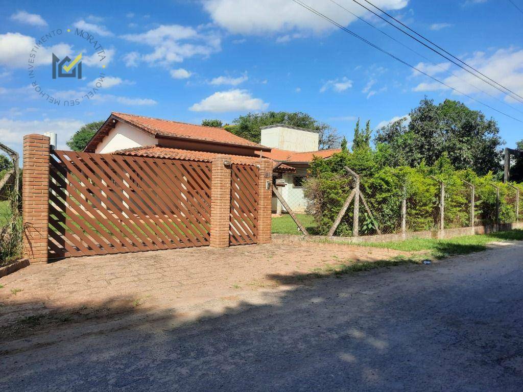 Chácara à venda com 3 quartos, 328m² - Foto 2