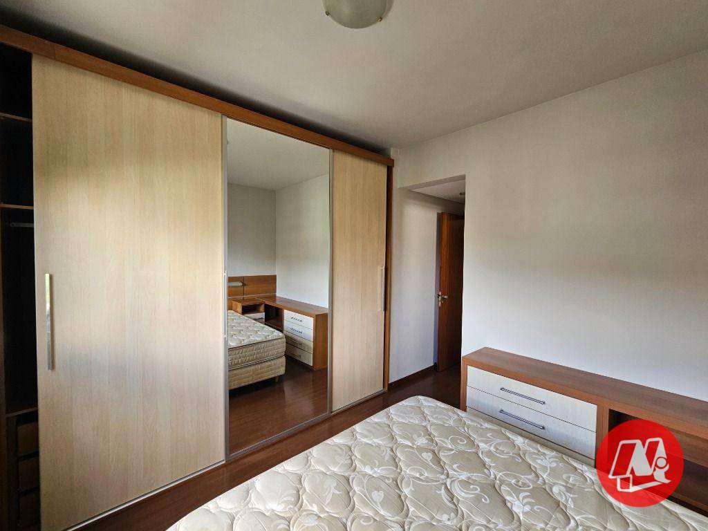 Apartamento para alugar com 3 quartos, 107m² - Foto 23