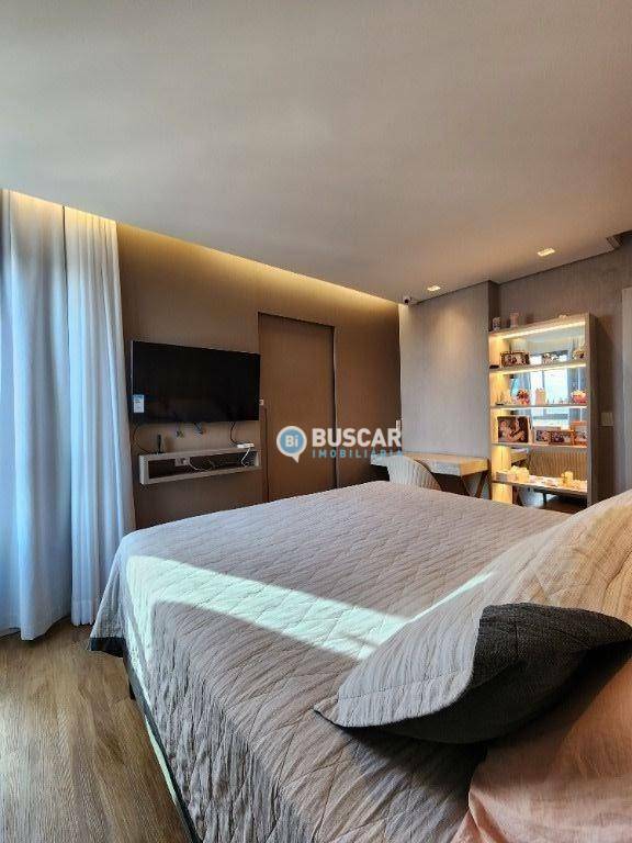 Apartamento à venda com 3 quartos, 140m² - Foto 10