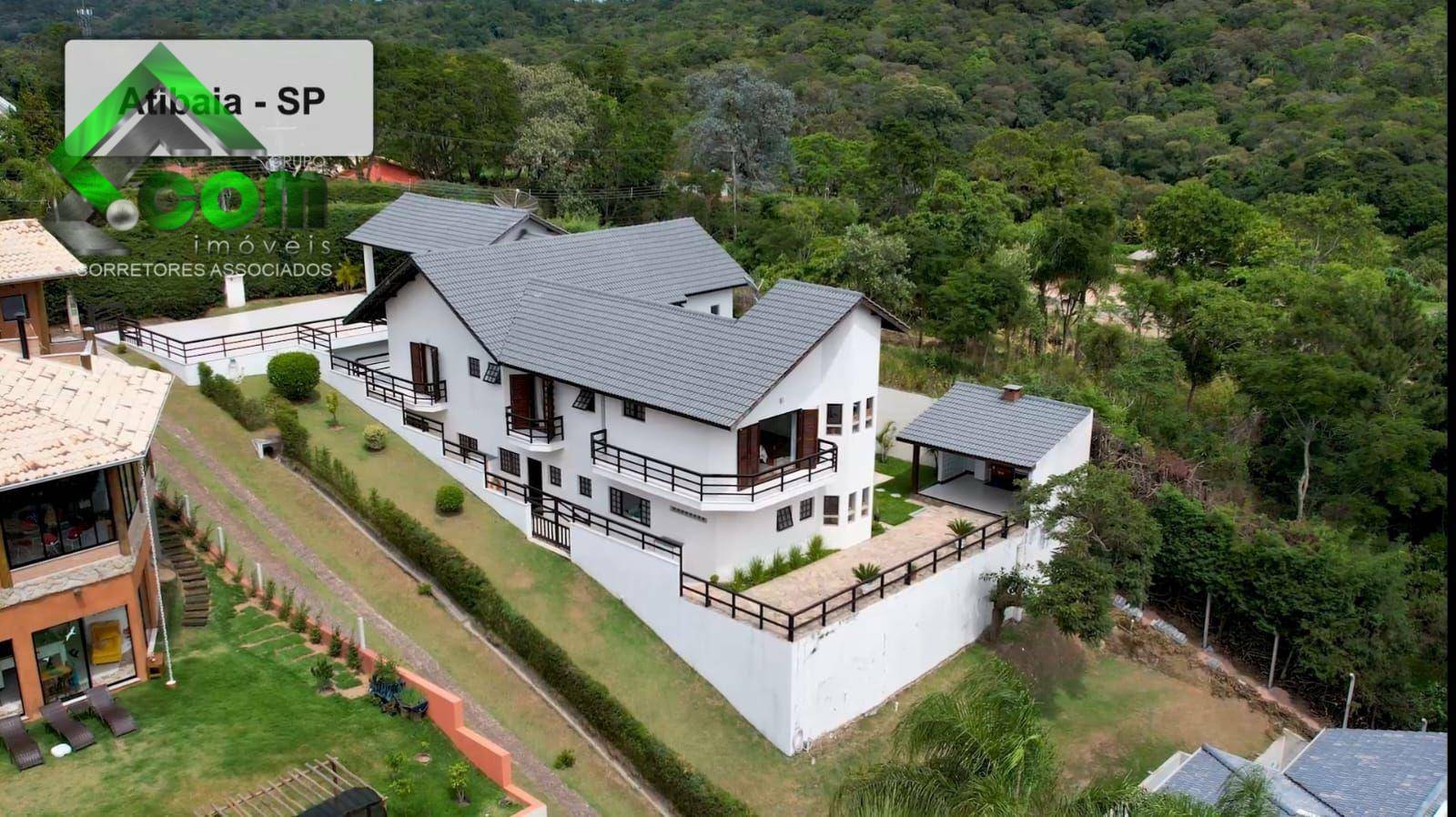 Casa de Condomínio à venda com 4 quartos, 550m² - Foto 3