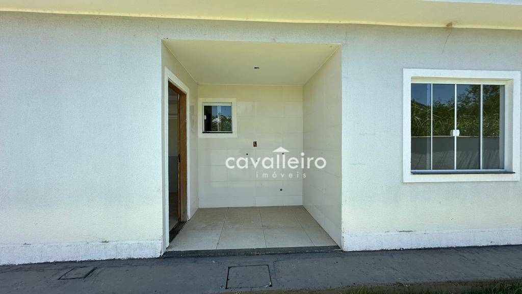 Casa à venda com 3 quartos, 90m² - Foto 6