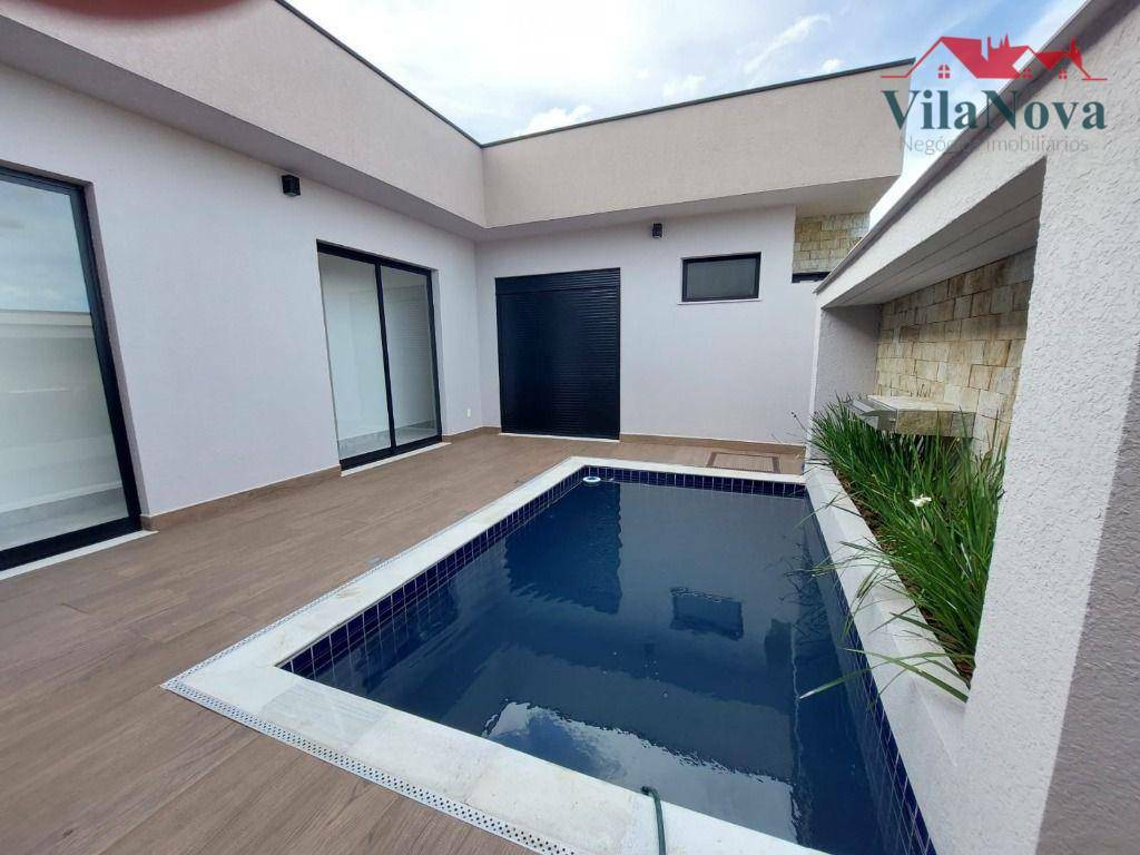 Casa de Condomínio à venda com 3 quartos, 198m² - Foto 1