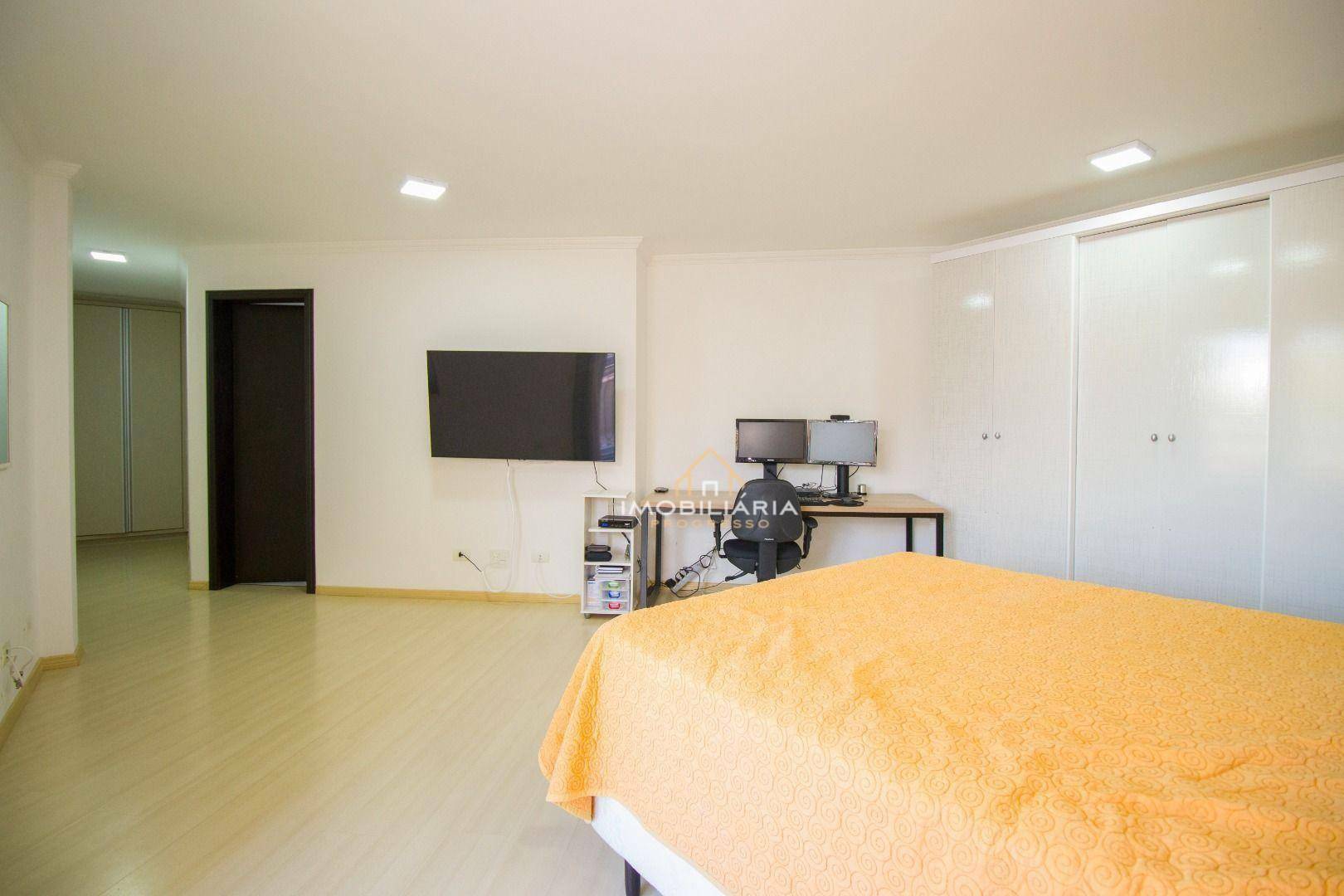 Sobrado à venda com 3 quartos, 244m² - Foto 47