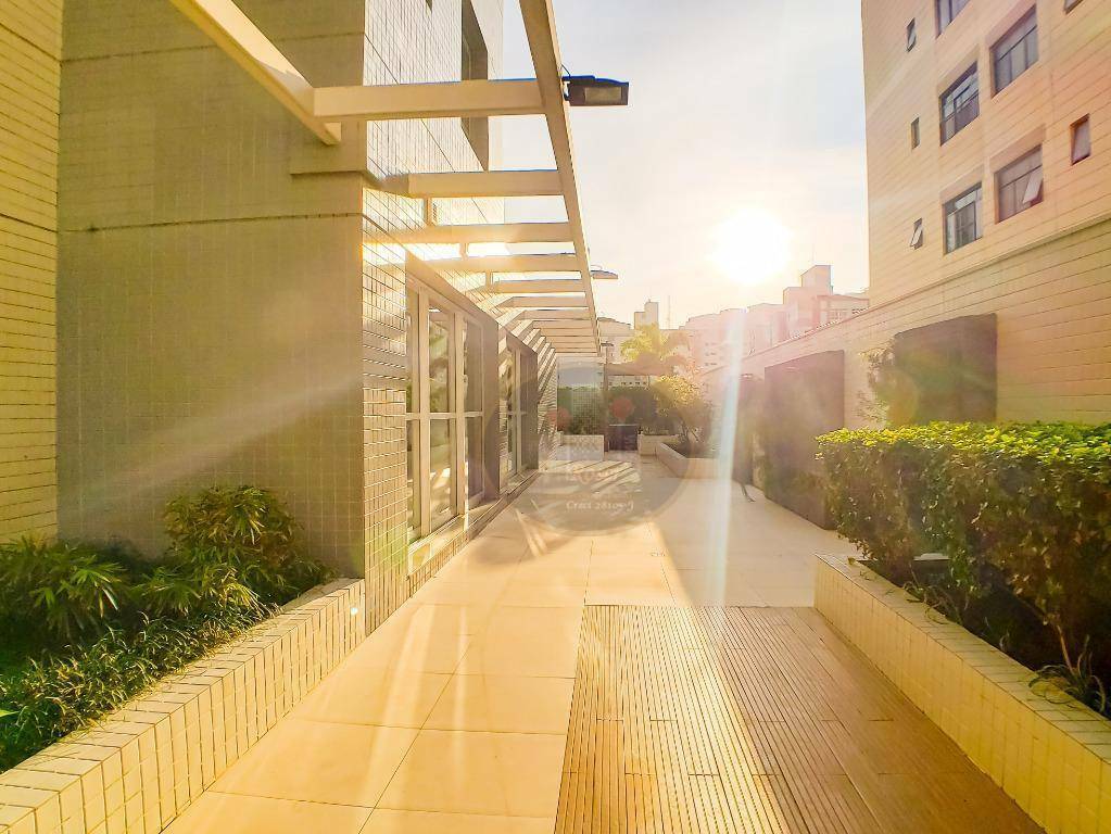 Apartamento para alugar com 2 quartos, 72m² - Foto 55