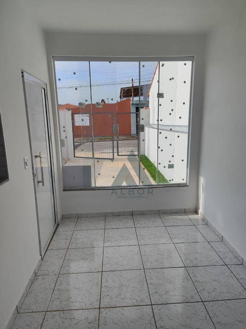 Casa, 2 quartos, 47 m² - Foto 1