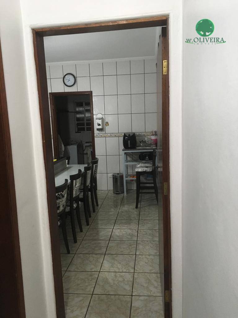 Sobrado à venda com 3 quartos, 168m² - Foto 3