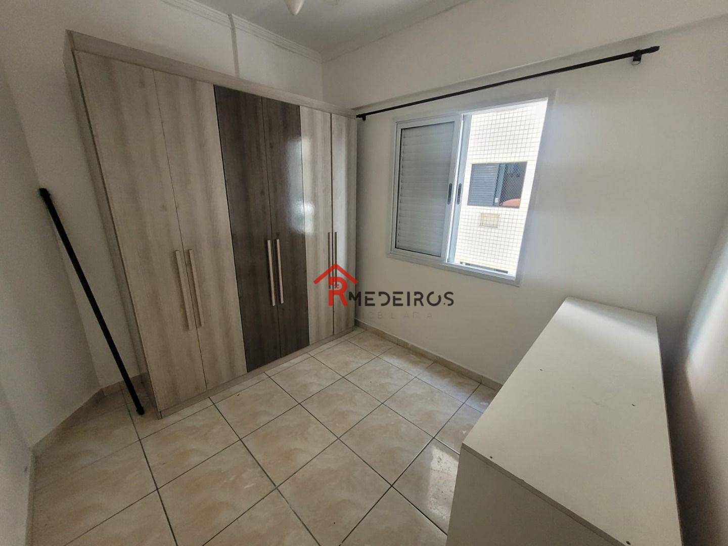 Apartamento à venda com 1 quarto, 40m² - Foto 9