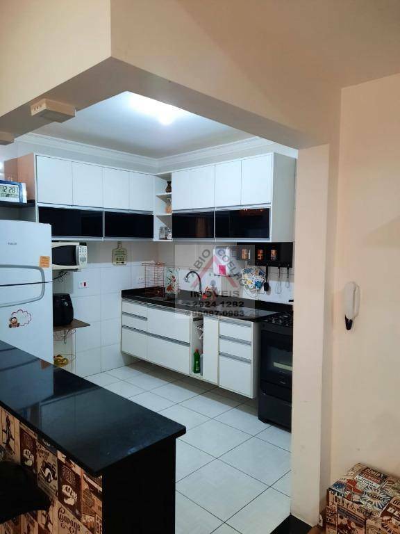 Sobrado à venda com 3 quartos, 71m² - Foto 4