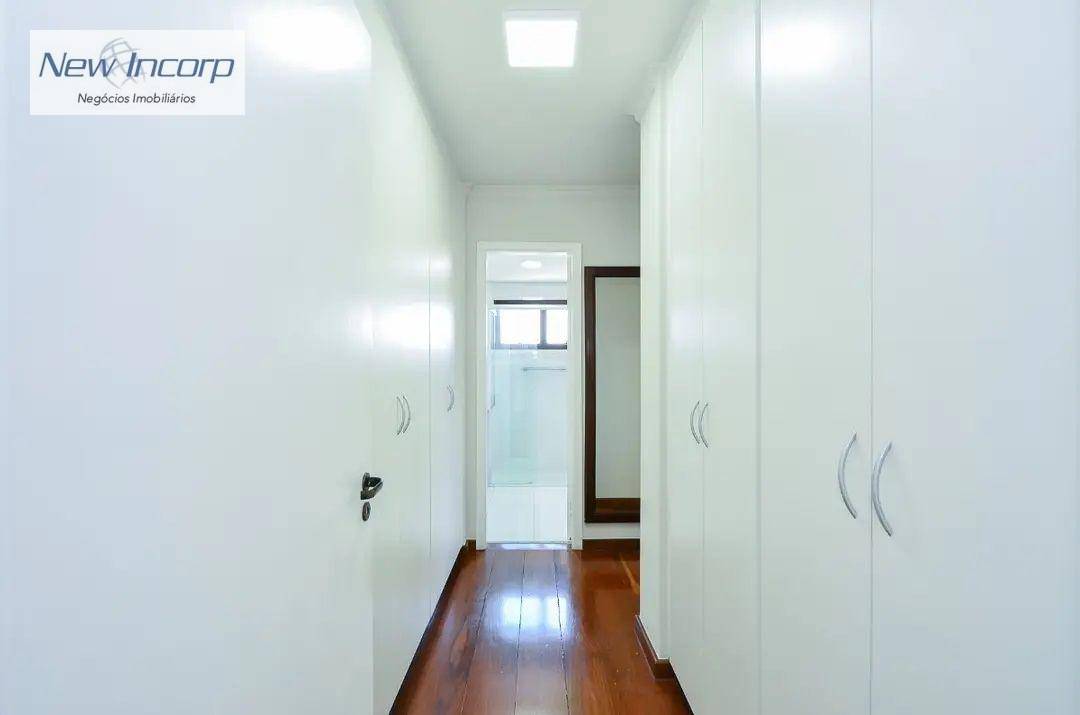 Apartamento à venda com 4 quartos, 221m² - Foto 26