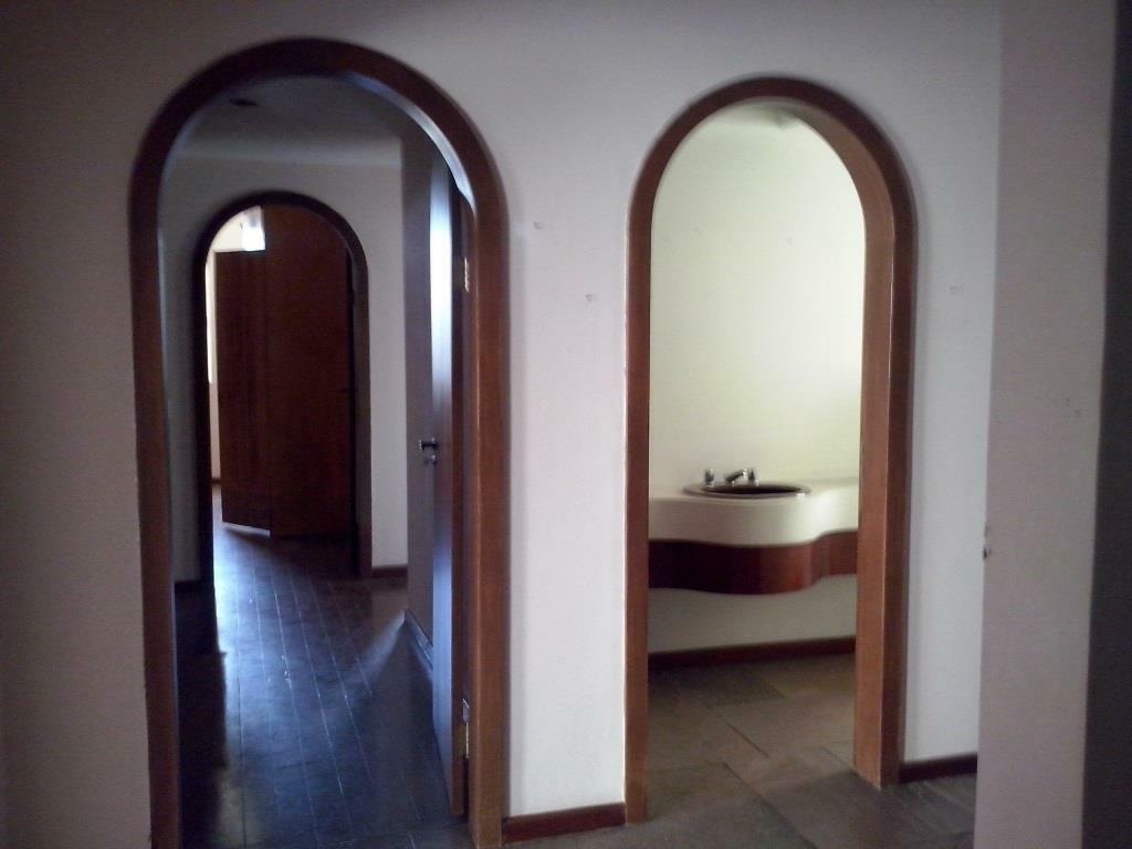 Apartamento à venda com 3 quartos, 200m² - Foto 5