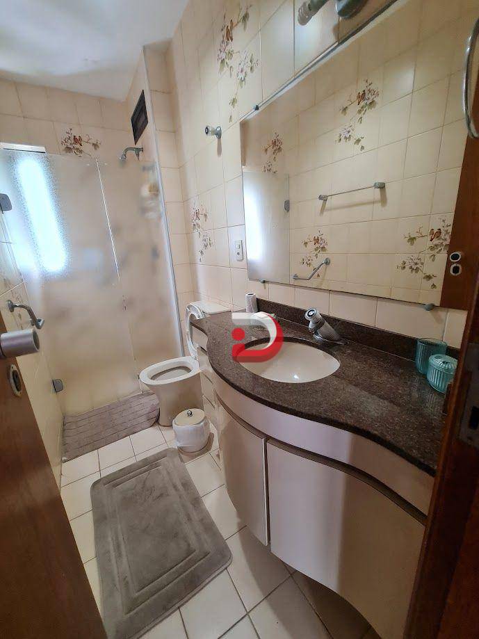 Apartamento para alugar com 3 quartos, 154m² - Foto 27