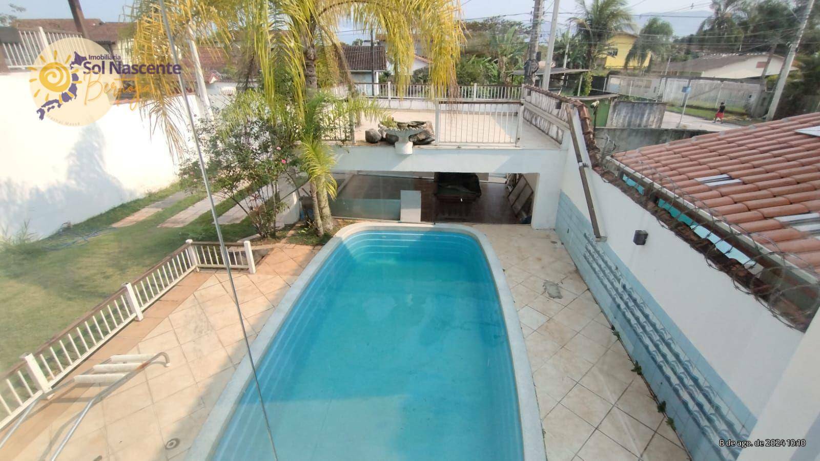 Casa à venda com 4 quartos, 250m² - Foto 9