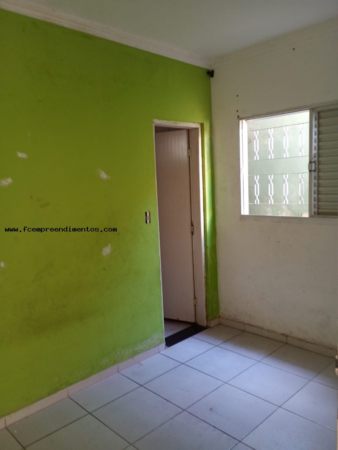 Casa para alugar com 4 quartos, 100m² - Foto 9