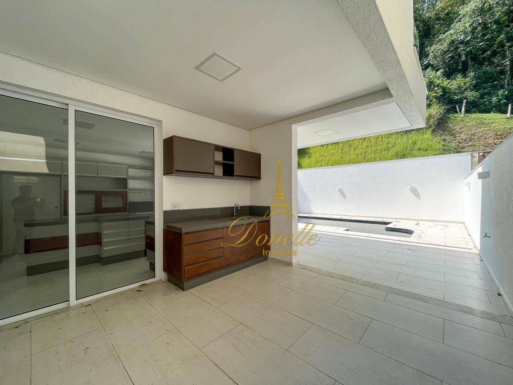 Sobrado à venda com 3 quartos, 400m² - Foto 51