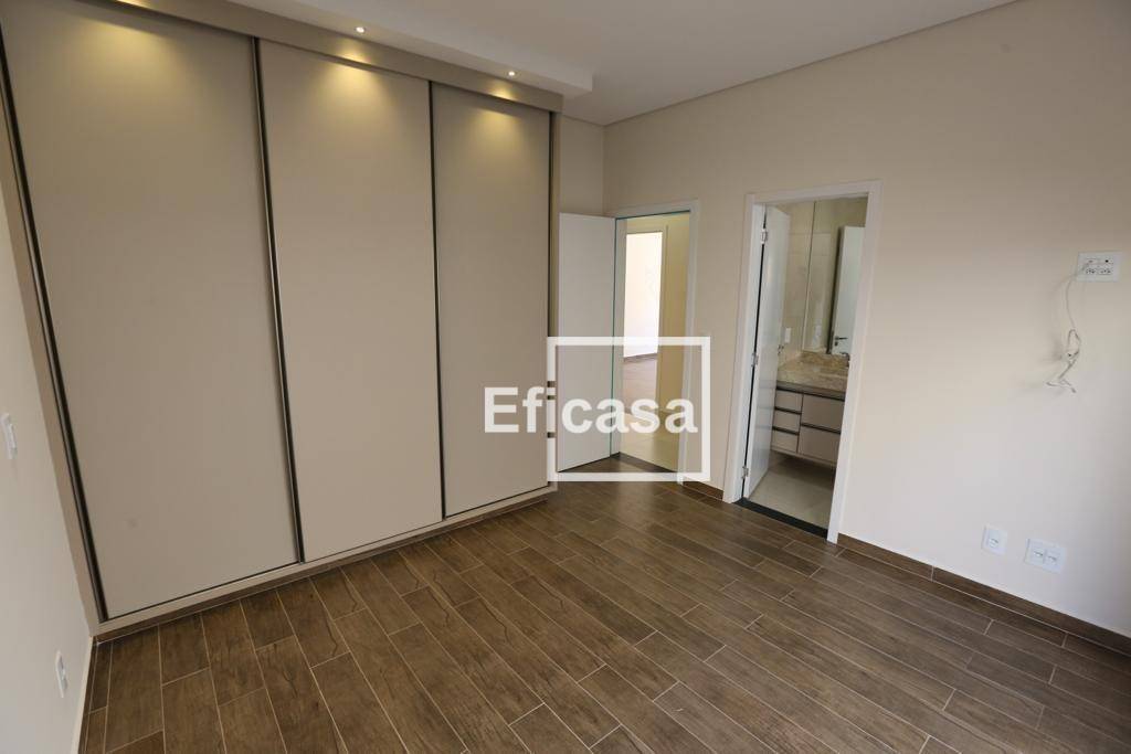 Casa de Condomínio à venda com 4 quartos, 378m² - Foto 17