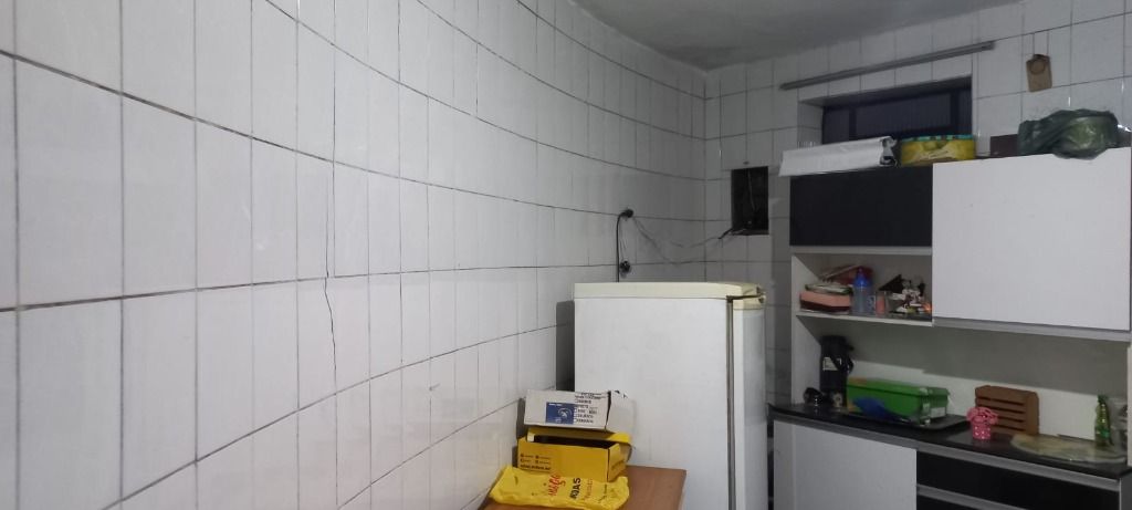 Sobrado à venda com 3 quartos, 200m² - Foto 13