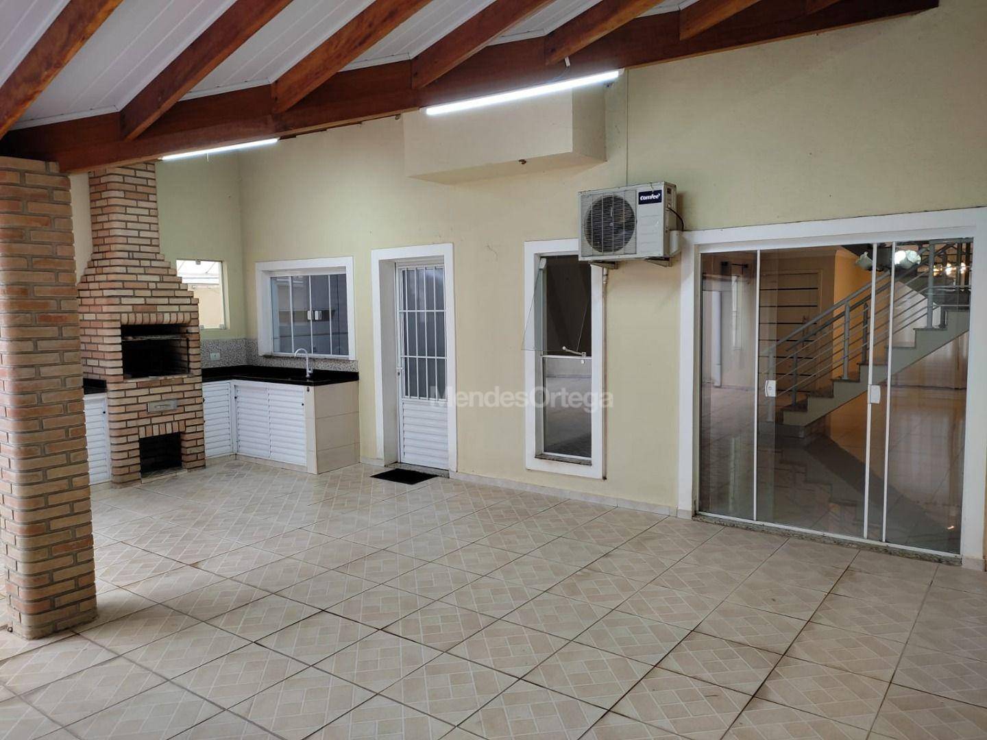 Casa de Condomínio à venda com 3 quartos, 347m² - Foto 7