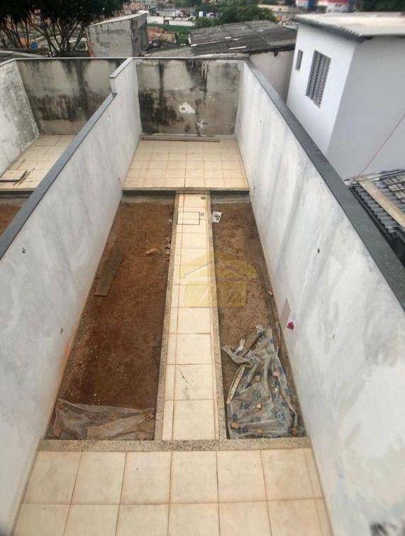 Sobrado à venda com 3 quartos, 200m² - Foto 30