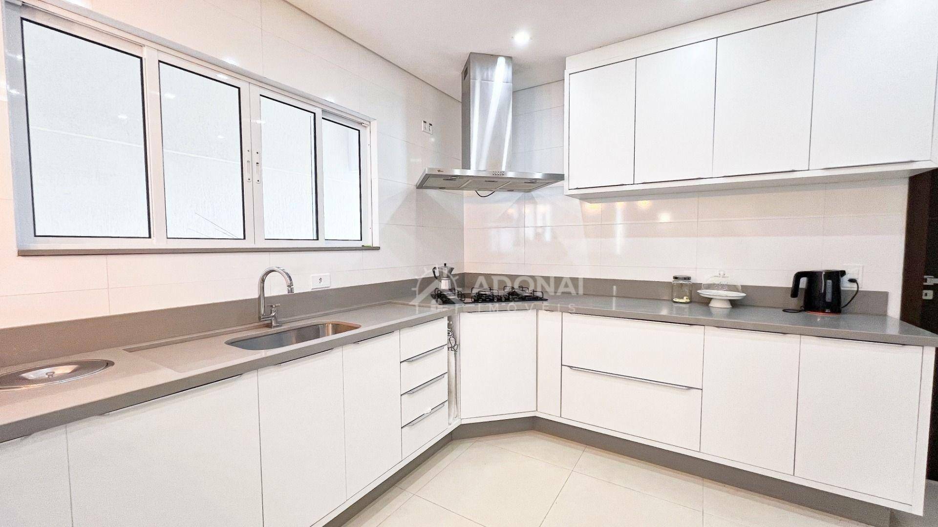 Casa à venda com 3 quartos, 268m² - Foto 29