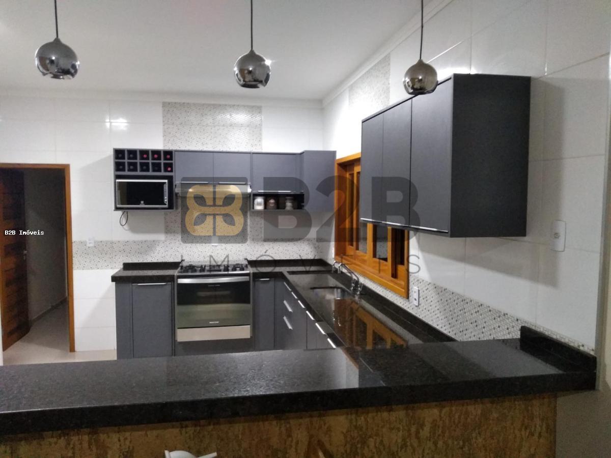 Casa à venda com 3 quartos, 400m² - Foto 13