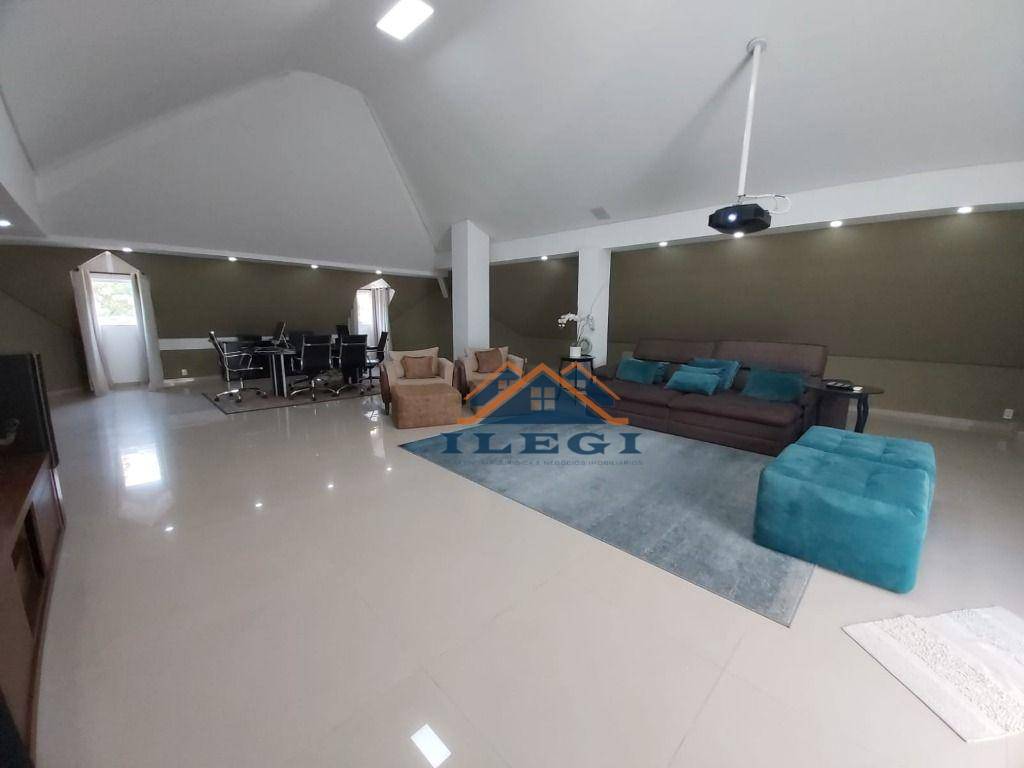 Casa de Condomínio para alugar com 5 quartos, 900m² - Foto 56