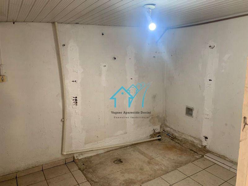 Sobrado à venda e aluguel com 6 quartos, 250M2 - Foto 33