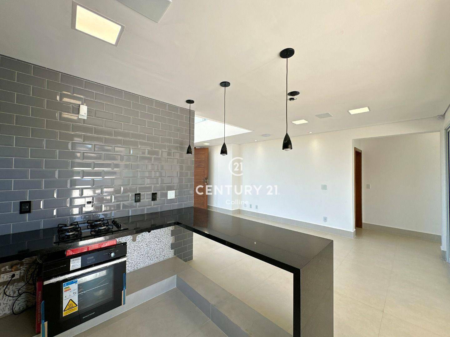 Sobrado à venda com 4 quartos, 256m² - Foto 11