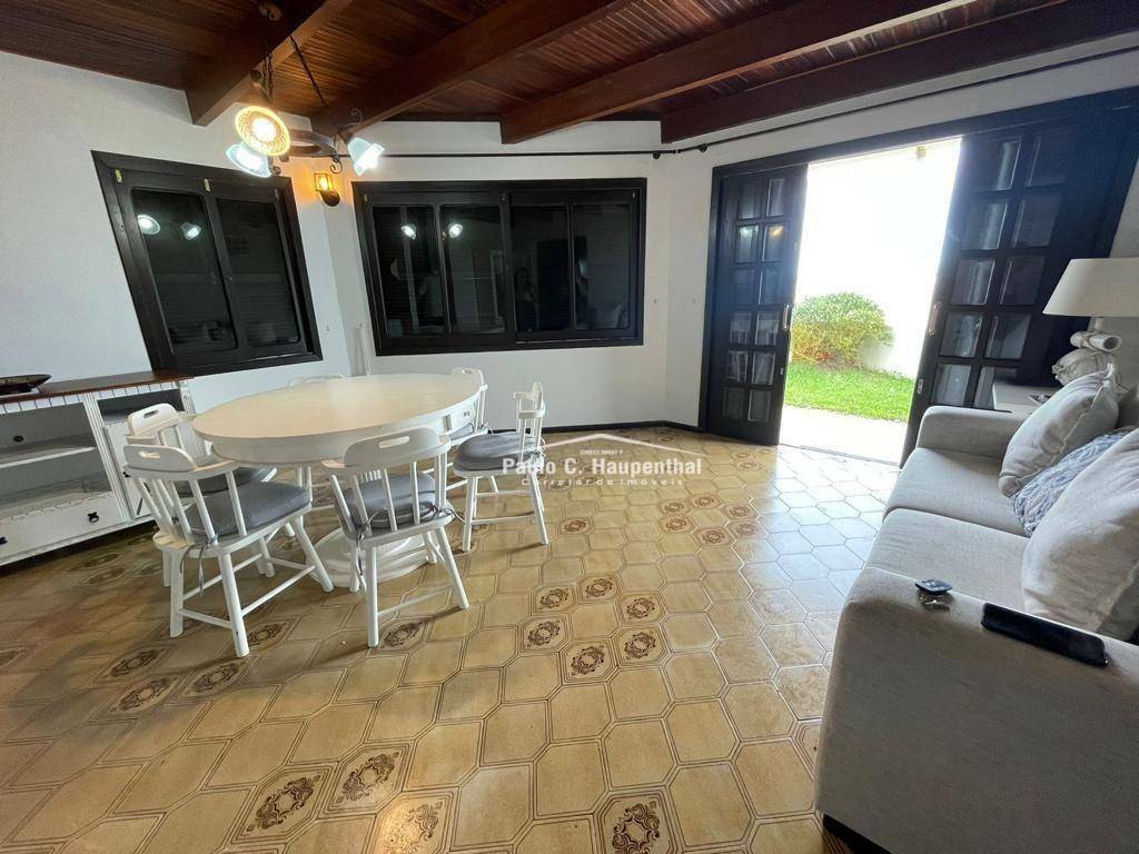 Casa à venda com 3 quartos, 190m² - Foto 22