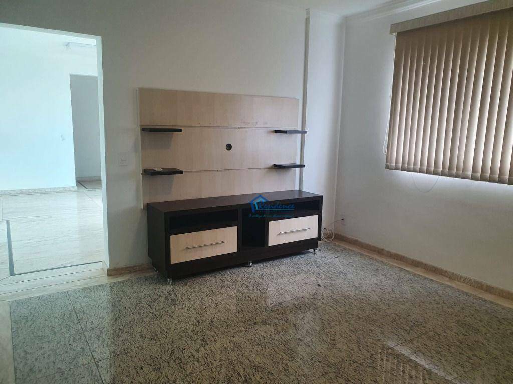 Apartamento à venda com 3 quartos, 132m² - Foto 11