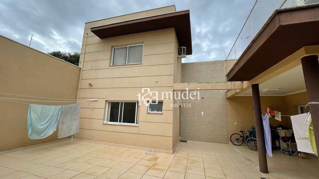 Casa à venda com 3 quartos, 270m² - Foto 24