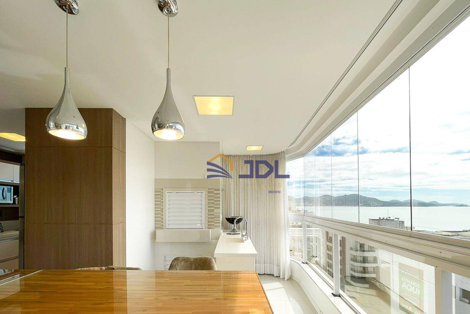 Apartamento à venda com 3 quartos, 136m² - Foto 9